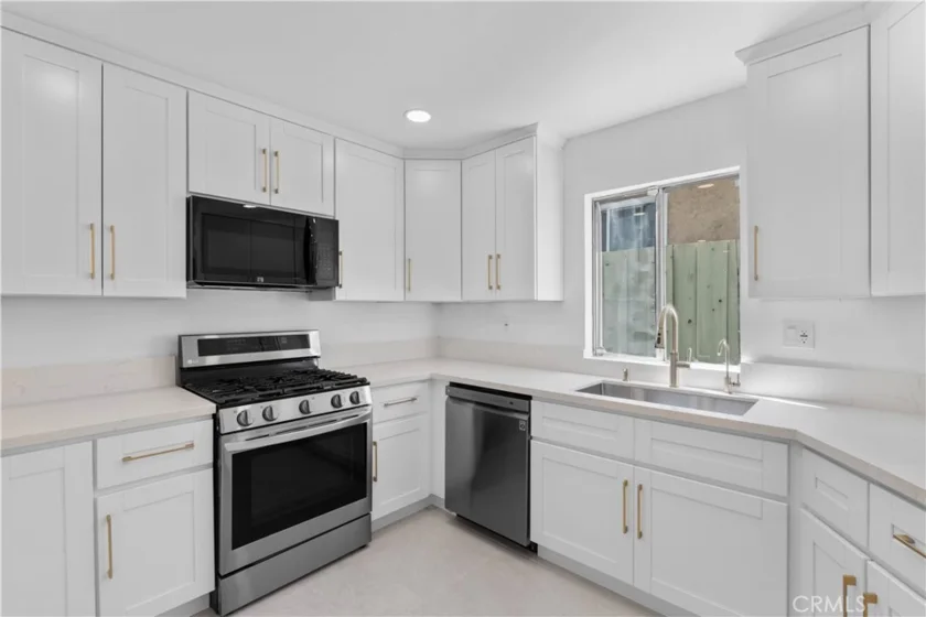 6036 Hazelhurst #c photo 18