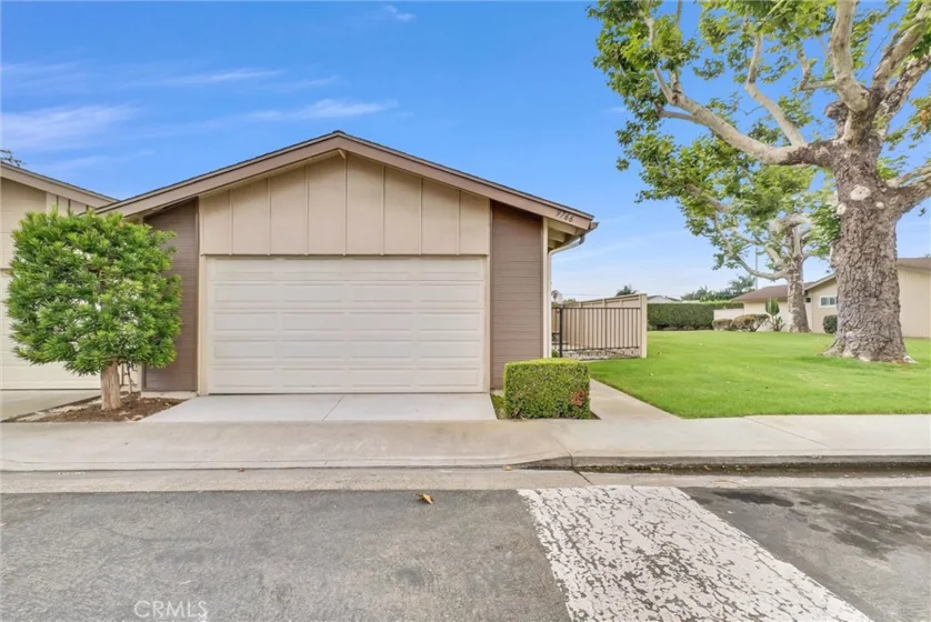 9766 Verde Mar Drive photo 12