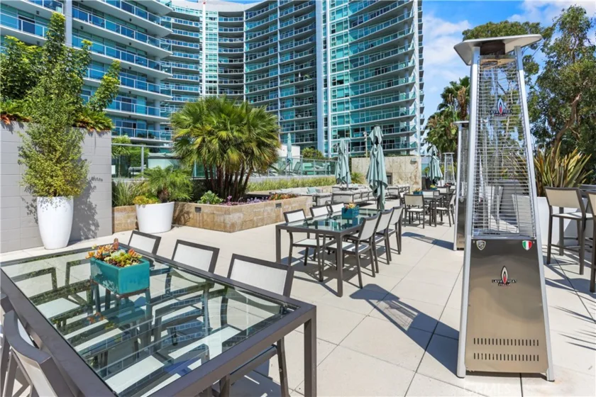 13650 Marina Pointe Drive #609 photo 46