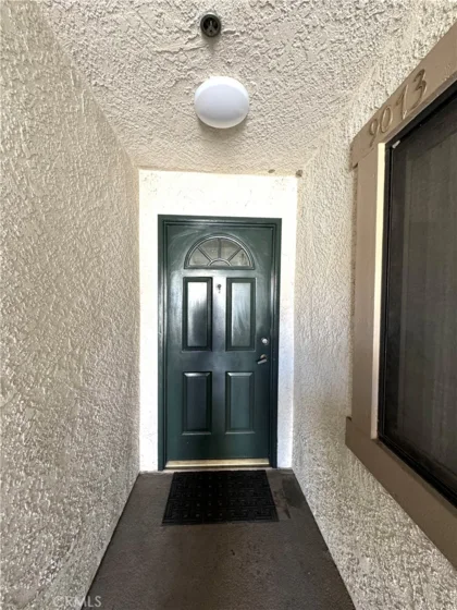 9073 Grand Circle photo 1