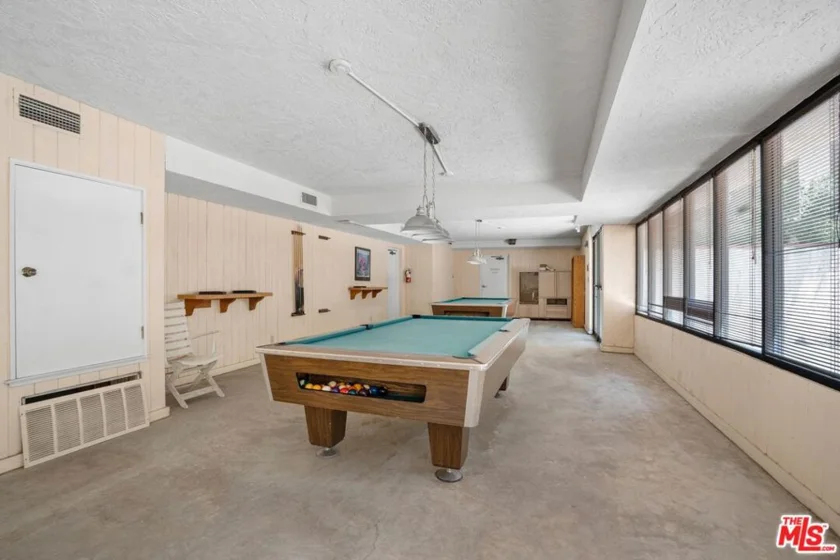 15231 Magnolia Boulevard #114 photo 24