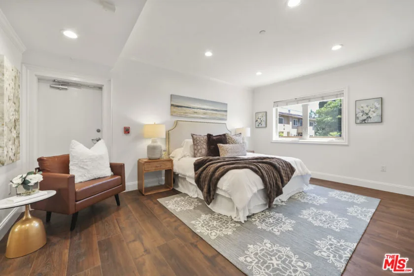918 S Wooster Street #1 photo 18