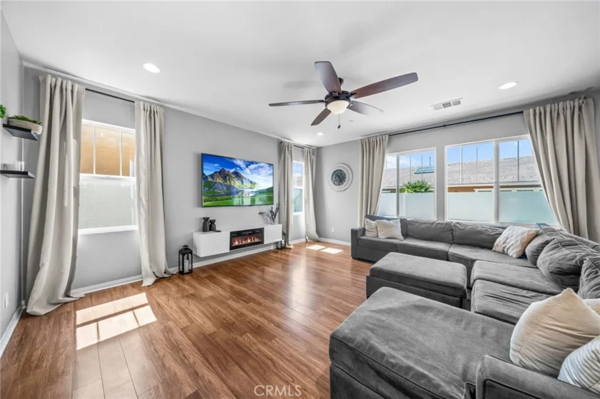 30354 Woodland Hills Street photo 12