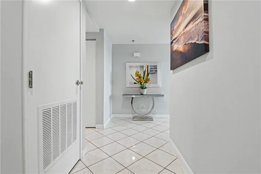 525 E Seaside Way #1109 photo 36