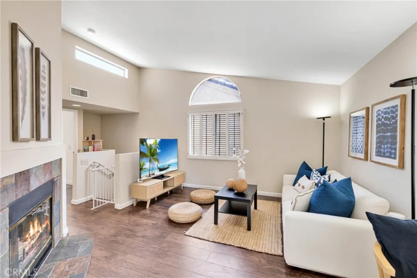21164 Gladiolos Way photo 2