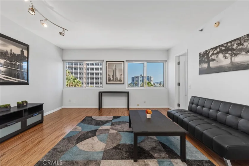 525 E Seaside #710 photo 4