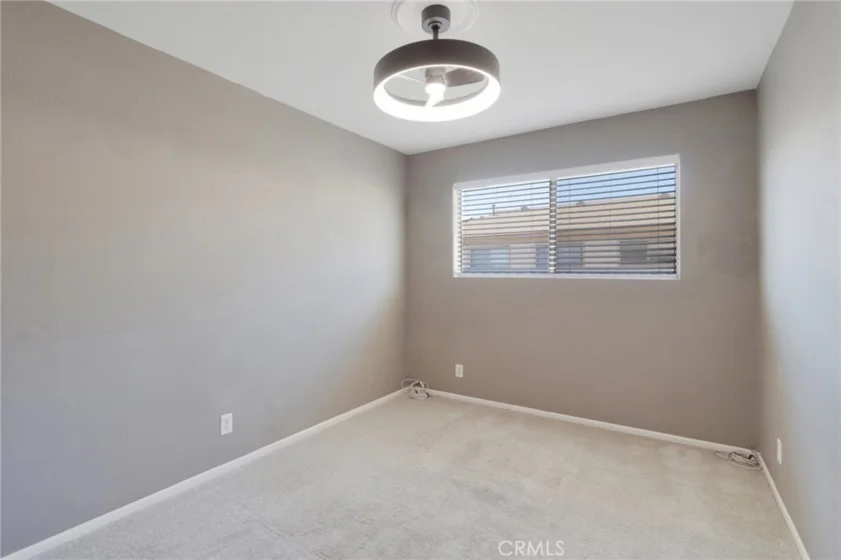 9600 Sylmar Avenue #19 photo 19