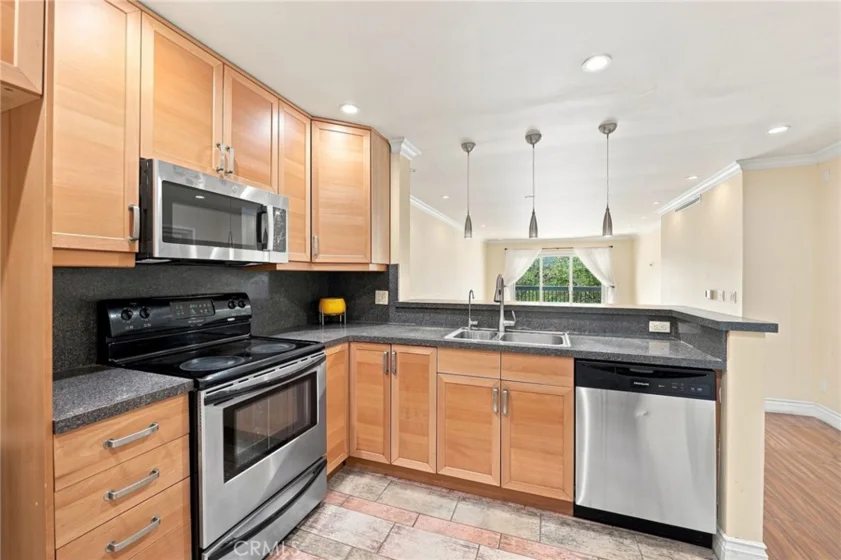 2940 N Verdugo #206 photo 12