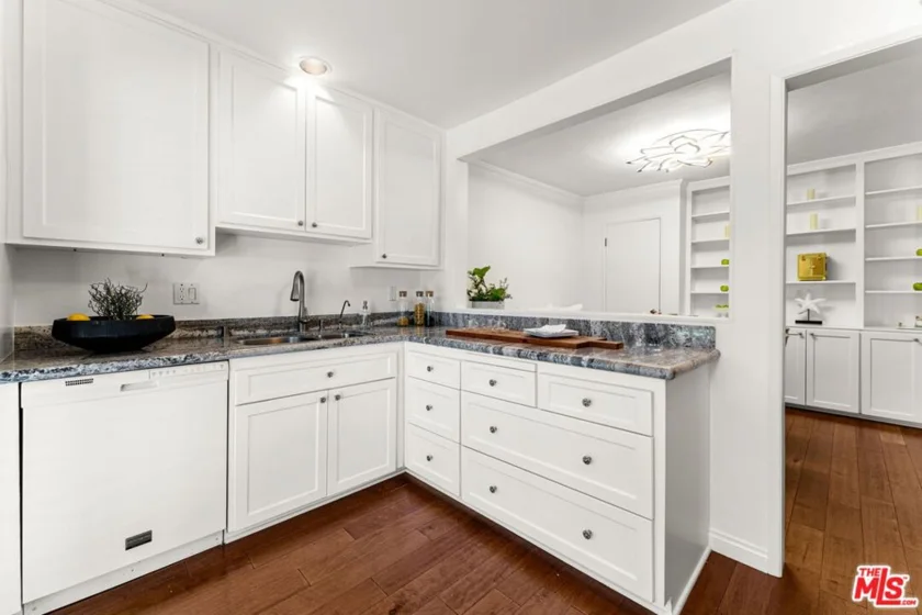 922 14th Street #111 photo 12