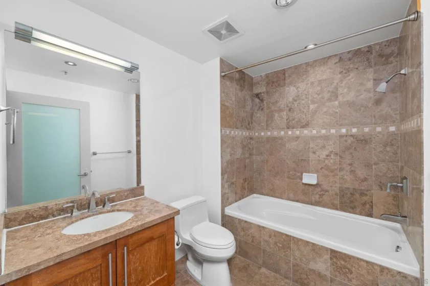 700 W E Street #2905 photo 19
