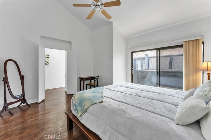 332 N 5th Street photo 6