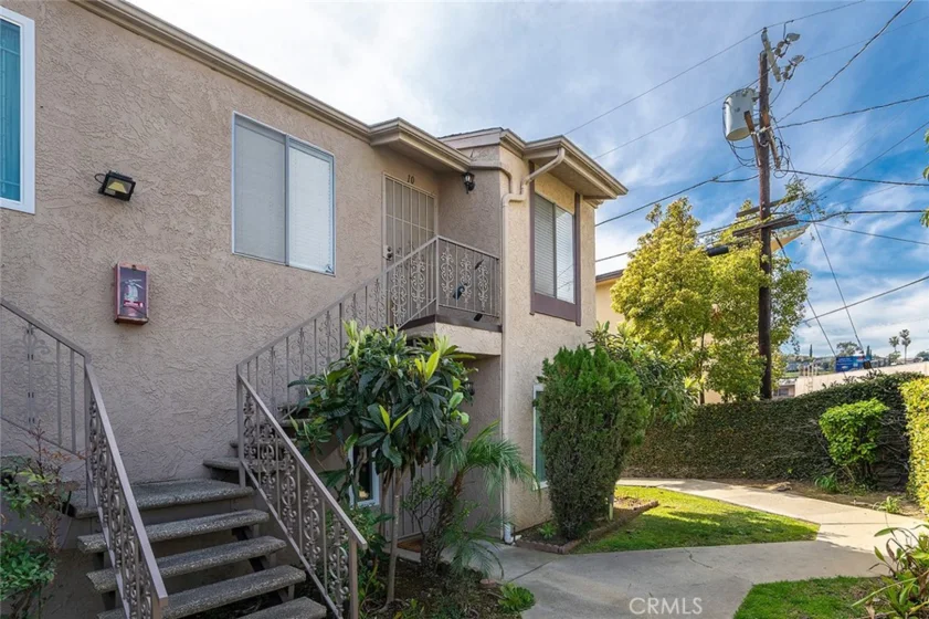 5518 Dobbs Street #10 photo 1
