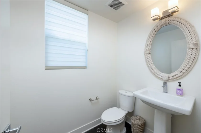 1675 Grand View photo 38