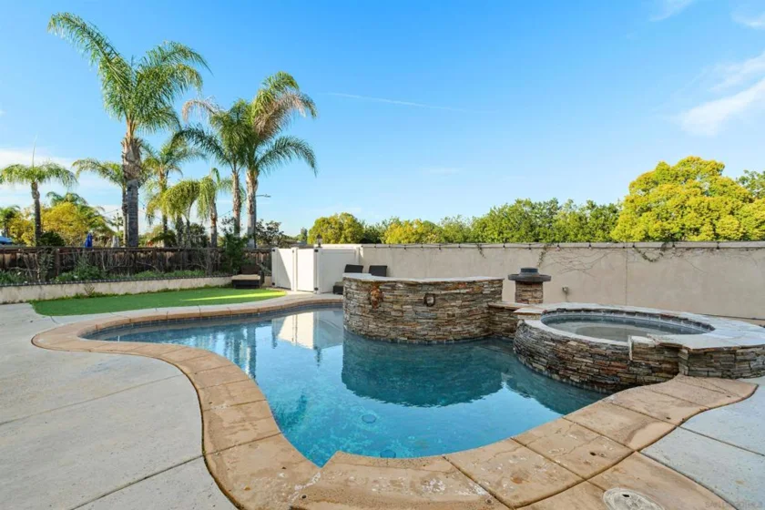 24248 Golden Mist Drive photo 1