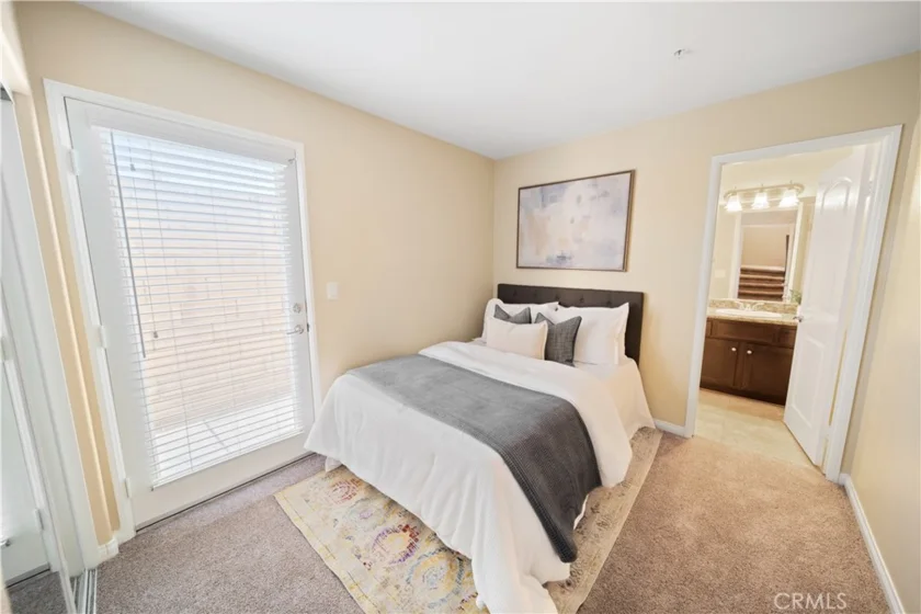 6168 Lincoln photo 16