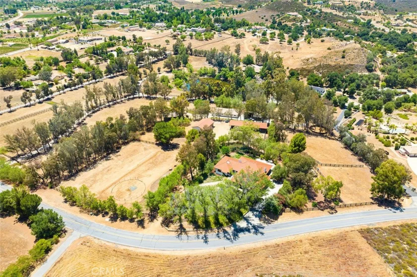 38785 Avenida Bonita photo
