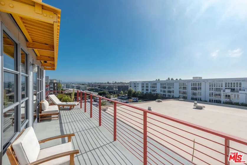 4141 Glencoe Avenue #511 photo 14