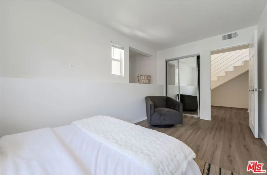 245 Hollister Avenue #1 photo 20
