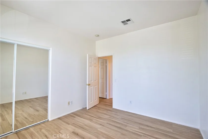 45743 Magnolia photo 31