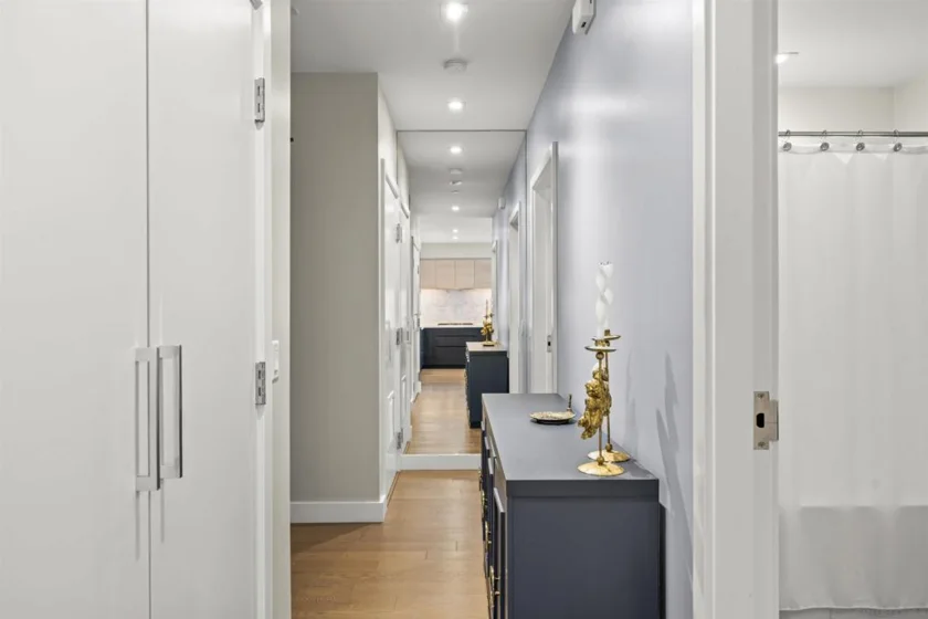 1388 Kettner Boulevard #2706 photo 2