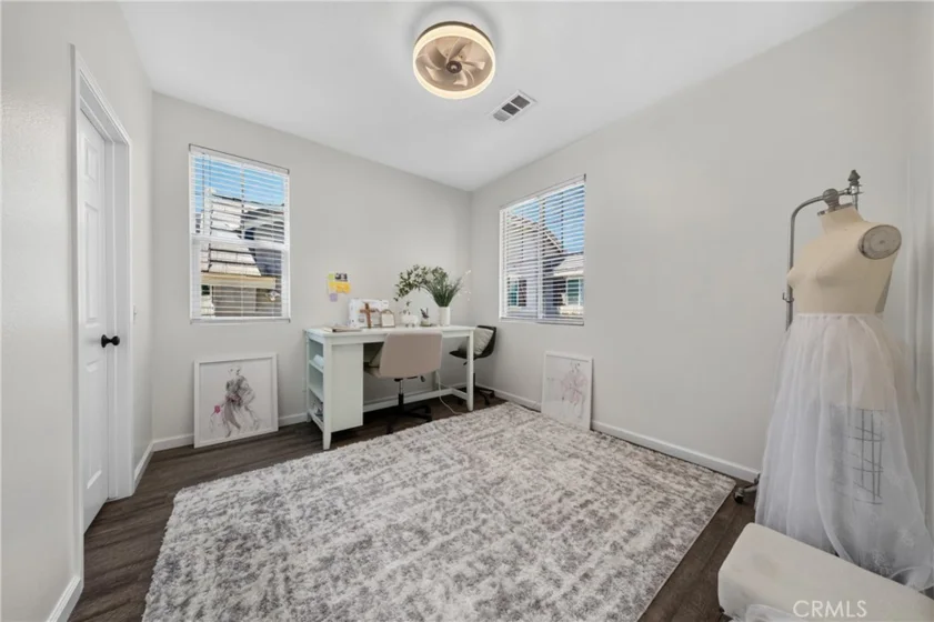 28432 Plymouth Way photo 17