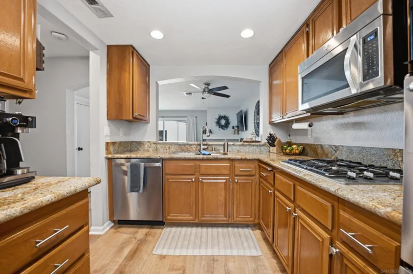 730 Breeze Hill Road #273 photo 1