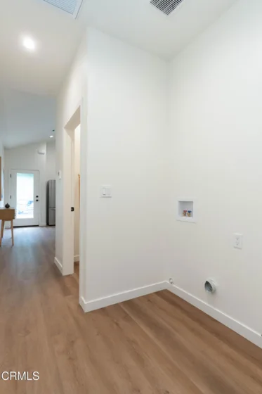 2250 Gatewood Street photo 6