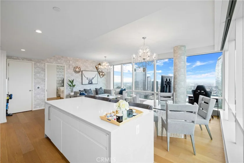 877 Francisco Street #4111 photo 7