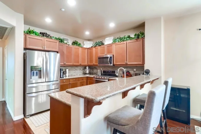 4062 Sandton Lane photo 1