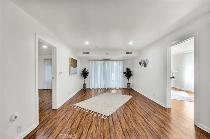 7254 Vassar Avenue #102 photo 1