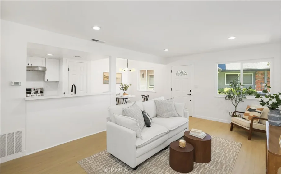 16635 Viewpoint #11b photo 1