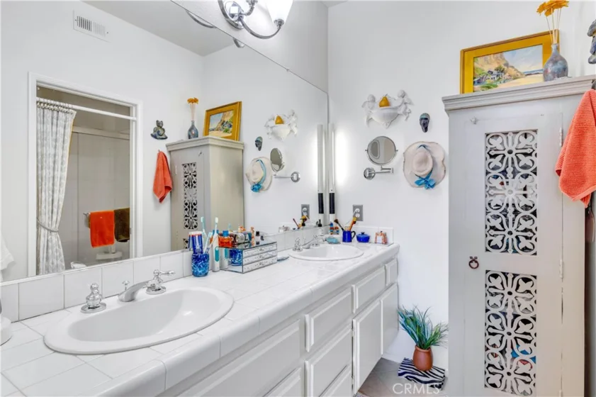 218 Shorebreaker Drive photo 6