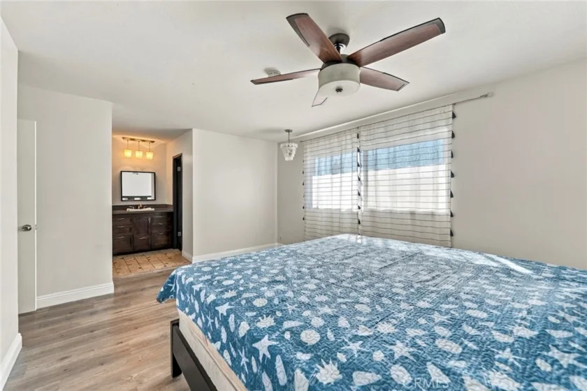 4435 Larwin photo 11