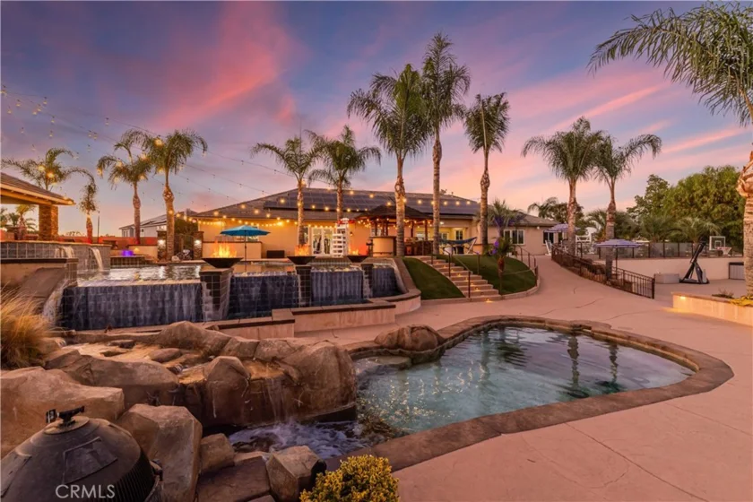 25755 Bay Meadows Way Photo