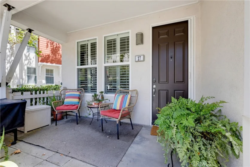 17 Quartz Lane photo 4