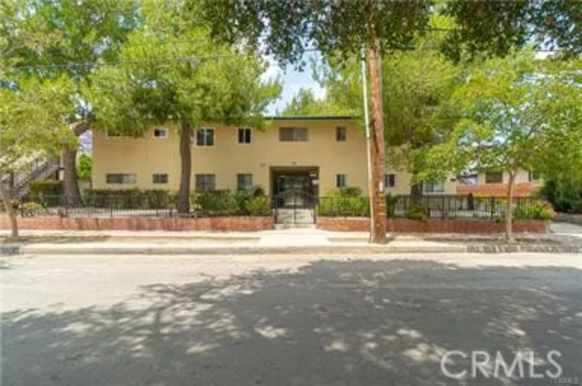 35 El Nido Avenue #8 photo 1