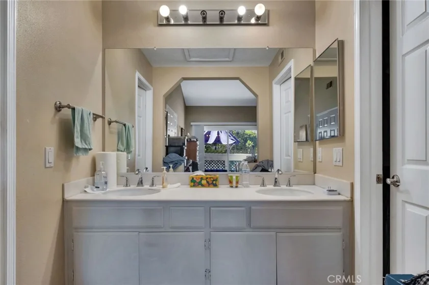7402 Yellowtail Drive #201 photo 21
