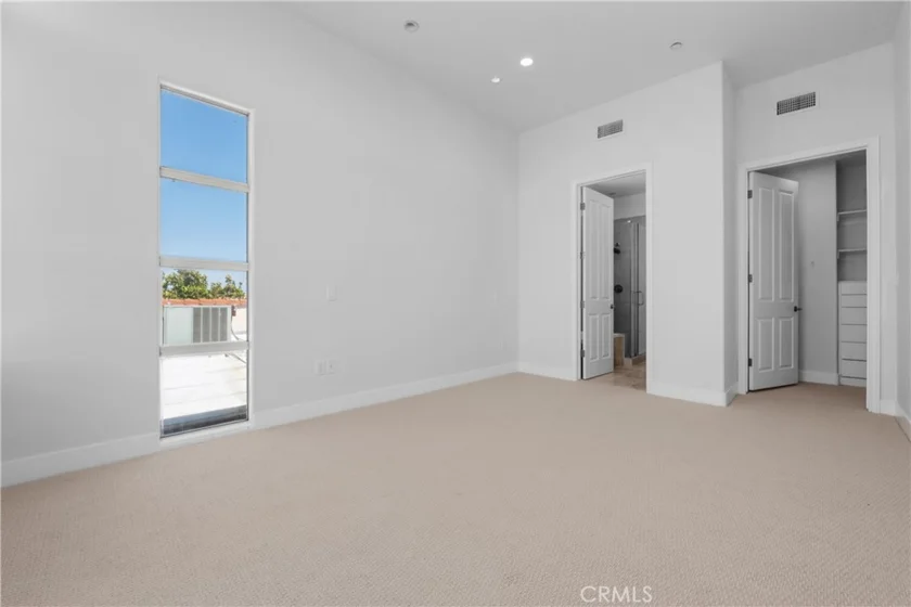 13440 Moorpark Street #101 photo 24
