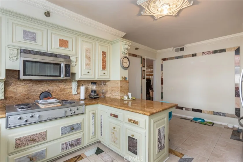 10550 Wilshire Boulevard #302 photo 20