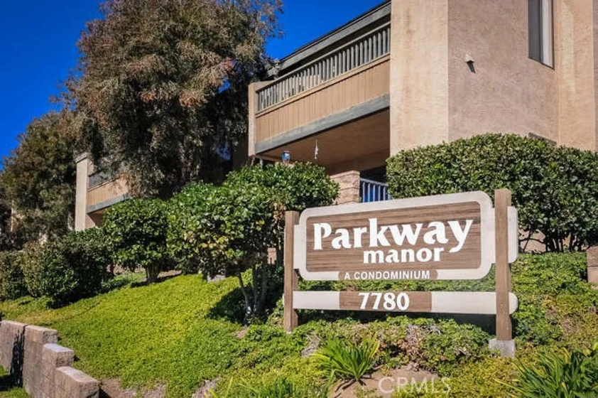 7780 Parkway Drive #803 photo 1
