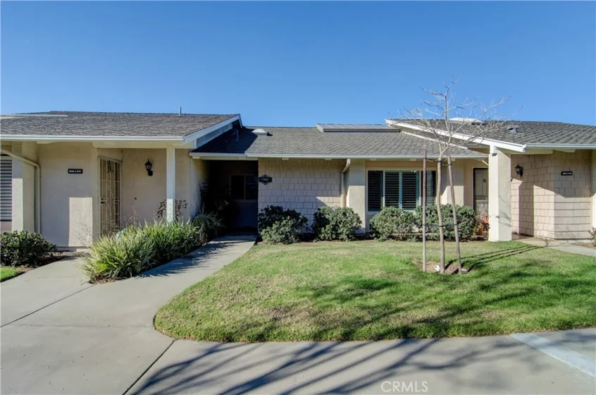 8685 Merced Circle #1012 B photo 1