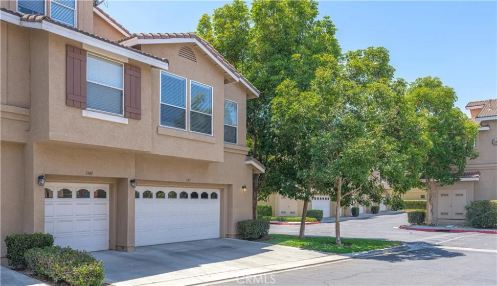 7745 E Portofino photo 5