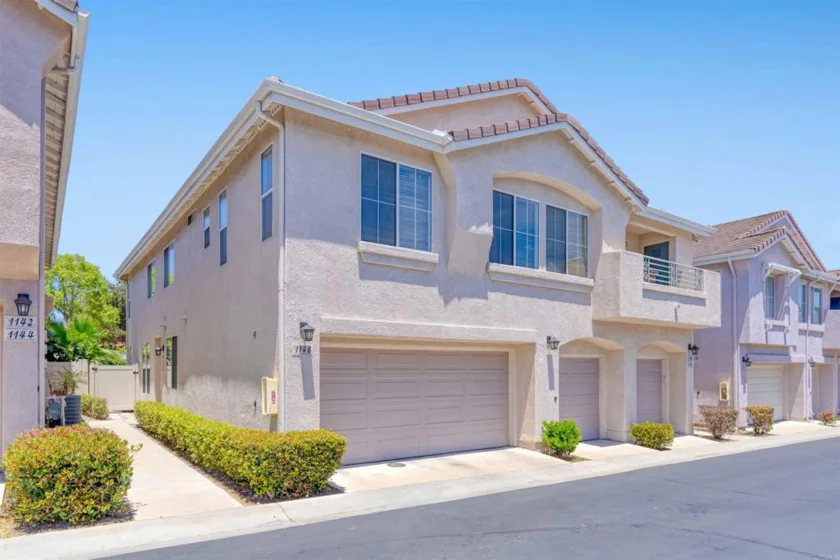 1148 Valdivia Court photo 1