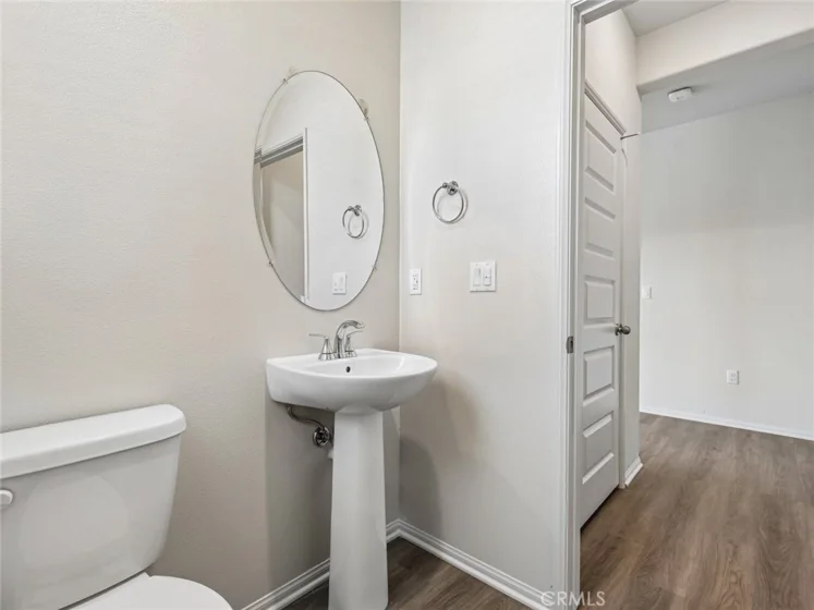 608 Lotus Drive photo 9