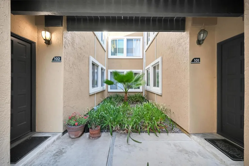 17195 W Bernardo Drive #101 photo 9
