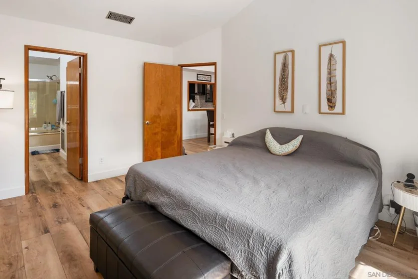 8647 Circle R Valley photo 20