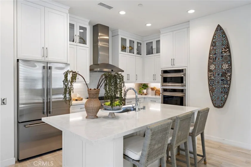 2046 Doheny Way photo 8