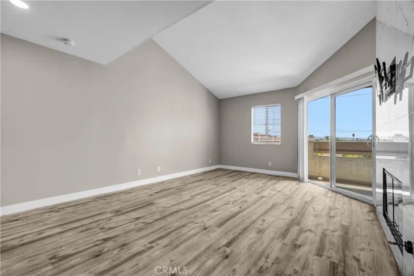 3605 E Anaheim Street #420 photo 4