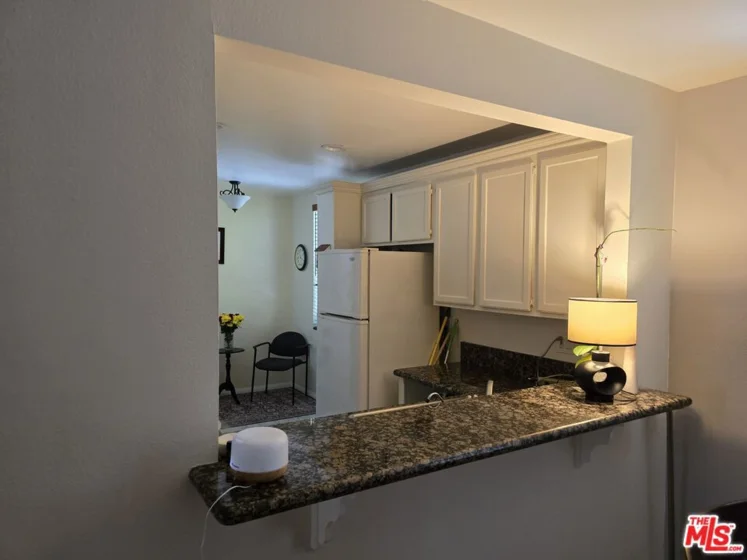 14315 Riverside Drive #105 photo 35