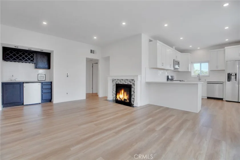 13903 Sherman Way #9 photo 1